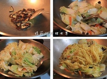 step2: 炒鍋中先將油加熱後放進薑片和香菇爆香
再加進紅蘿蔔一起翻炒數下
把白菜梗較粗的部位先下鍋拌炒至半熟
倒入鰹魚和露醬油和一杯水
再將剩下的白菜入鍋中拌勻後悶煮至白菜熟軟
最後加入豆皮酥絲拌炒後微悶五分鐘即可。