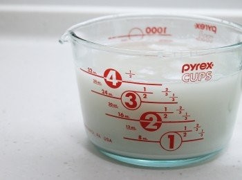 step3: 把麥芽水放入雪櫃待最少6小時，隔天也可以，但不要放太久啊！