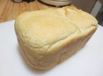 step3: 程序完成後，將麵包取出放涼架上放涼最少30 分鐘