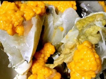 step1: 蟹洗淨、去腮、斬件