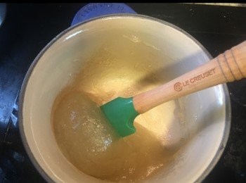 step5: 將粉糊煮至全透明就熄火。