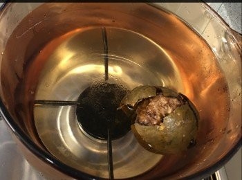 step4: 其後加入3L水一齊煲滾