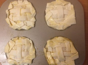 step11: 放入己預熱的焗爐中格，焗8-10分鐘。