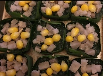 step3: 芋頭蒸熱20分鐘後切少粒
粟米粒煮熟，
兩煮平均放入小錢盒