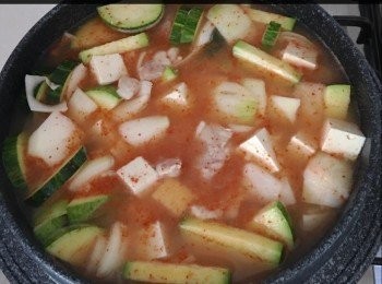 step1: 所有材料一齊煲，煲滾就飲得