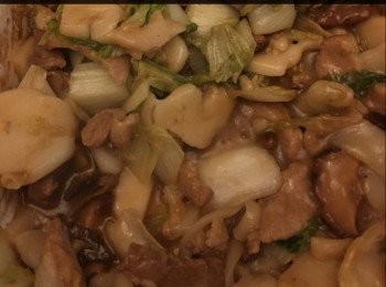 step6: 蓋好 high 火煮5分鐘

待菜都煮淋炒，落蠔油+少許糖調味