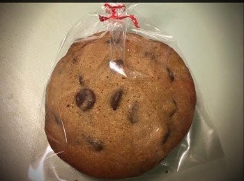 step1: 焗爐預熱160C, 在焗盆上放兩屬不黏焗紙（parchment paper)