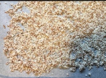 step4: 杏仁粉做法：
將杏仁渣放入爐焗，120度焗10-15分鐘。