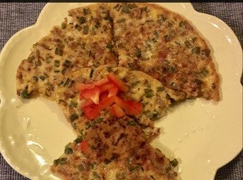 step5: 上桌時用少許芫茜或切少許紅椒絲作裝飾。