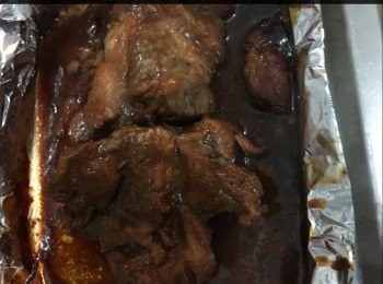 step4: 預熱焗爐 220度。放在錫紙盤上焗20分鐘
取出反轉另一面
再入爐焗20分鐘