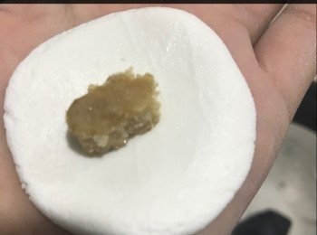 step4: 糯米粉皮包片糖
包實搓圓
不是多搓（散囗）