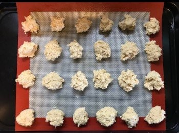 step4: 我無咩整造型，只用勺匙畢起一個個波仔。