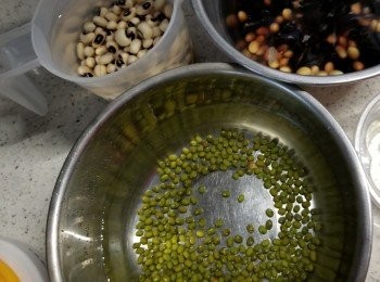 step1: 將所有豆類浸4小時以上備用