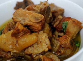 step8: 可伴薯蓉進食~