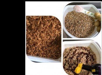 step3: 三茶匙鹽撈勻。
老抽三湯匙撈勻。
靜待半小時醃入味。