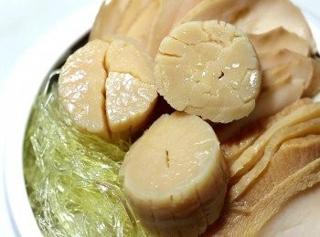 step12: 最後以鮑魚、素魚翅及乾瑤柱 裝飾