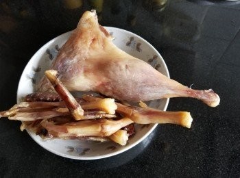 step2: 臘鴨肶，臘鴨掌，臘鴨翼