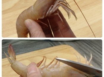 step3: 蝦洗淨， 剪去尖角及蝦腳; 用廚紙徹底吸乾水分備用