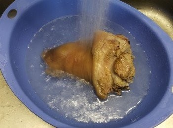 step2: 出水後沖洗乾淨,抹乾水份