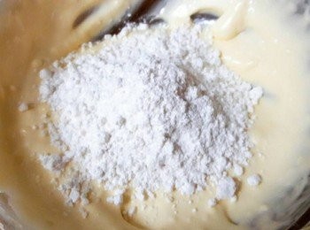 step9: 加入低粉拌勻