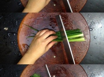 step6: 蔥、唐芹、芫茜洗淨去根切段備用