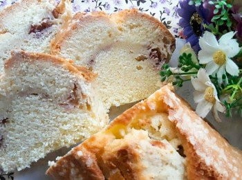 step15: 放入已用175度預熱的烤箱中 , 烤約50分鐘或用竹籤插入沒有沾黏物即烤好