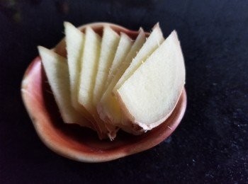 step1: 薑片