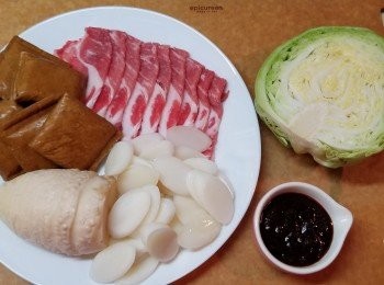 step1: 準備好所有材料。