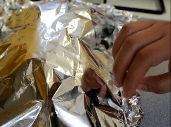 step7: 用錫紙包裹, 但不用包得太緊