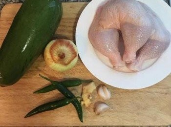 step1: 將<span class="group_1">食材</span>洗淨，