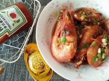 step5: 最後，即可盛盤享用吉祥應景「鴻運當頭舞九天」年菜料理【餐桌上的年菜】【澎湖野生水產】【亨氏番茄醬】。