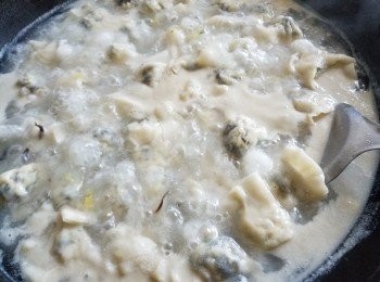 step13: 水滾後放入云吞