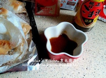 step11: 最後將沙薑粉 , 熟油及麻油拌勻成沙薑汁即可