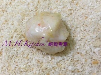 step15: 放入麵包糠內黏上麵包糠