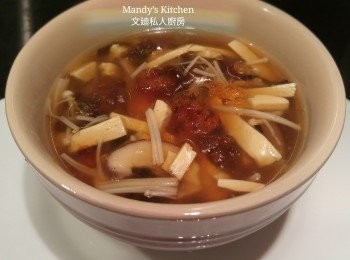 step7: 打茨後加入麻油, 每碗加自行加胡椒粉、麻油和紅醋同食。