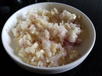 step3: 蒜頭，乾蔥