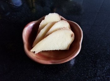 step4: 薑片