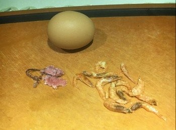 step2: 昆布鰹魚汁 :
昆布鰹魚清湯 2湯匙
日本豉油 1茶匙
(將以上材料拌勻)