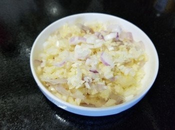 step3: 蒜頭，乾蔥