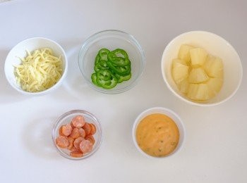step2: Pizza<span class="group_2">餡料</span>材料圖