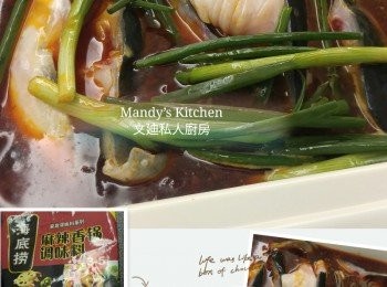 step1: 麻辣醬一包分兩次用。