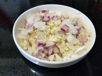 step4: 蒜頭，乾蔥
