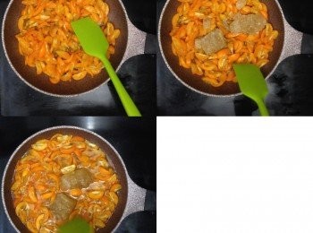 step6: 金桔砂糖放置出水後，下鍋加入水、冰糖及檸檬汁，之後中火煮沸﹐轉小火煮至稠身（大概15分鐘左右）