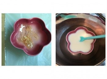 step2: 魚膠片用凍水浸軟，撈起搾乾水後，將魚膠加入50g鮮奶座熱水搞勻