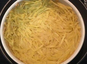 step11: 此時馬玲薯已烤好，可以看到週圍已略呈金黃；