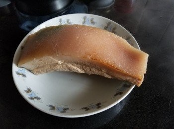 step1: 腩肉，已煲過湯 1'1/2 小時