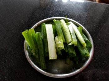 step8: 蔥段