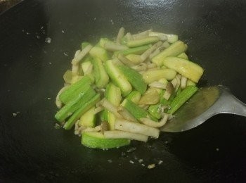 step7: 用大火煮至收汁