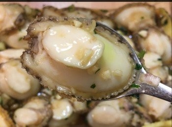 step8: 雪後的鮑魚口感爽口及彈牙。最啱天氣熱時食，非常醒胃。