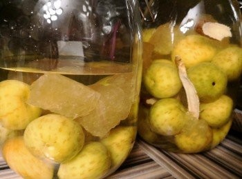 step7: 浸好後放在暗涼處一年以上可以飲用。